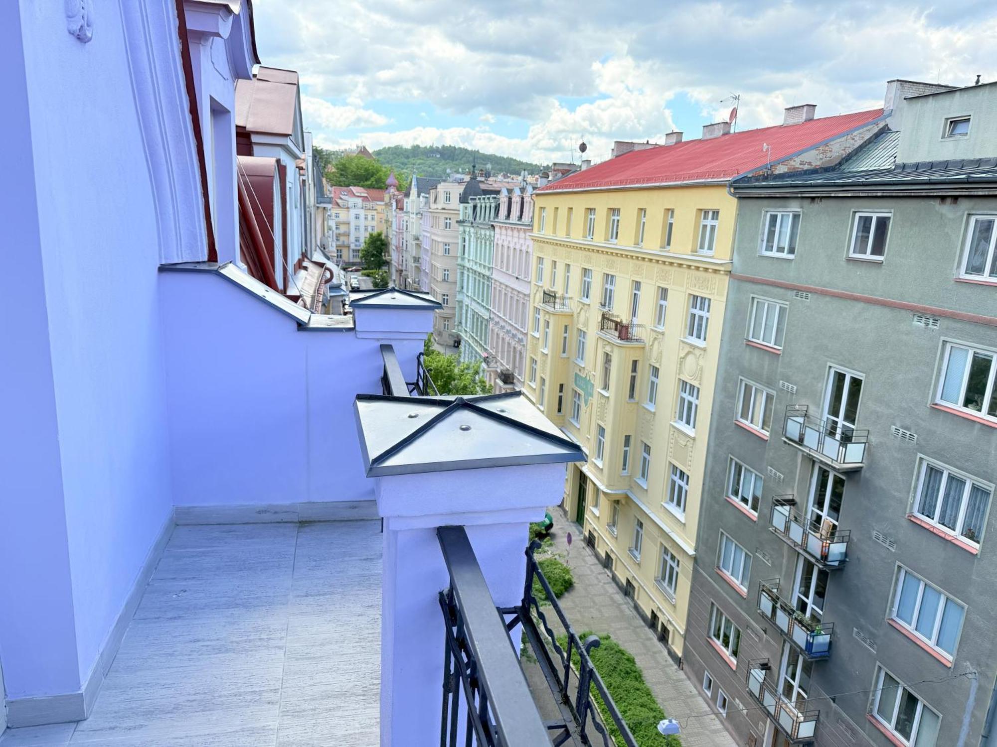 Iron Cube Appartement Karlovy Vary